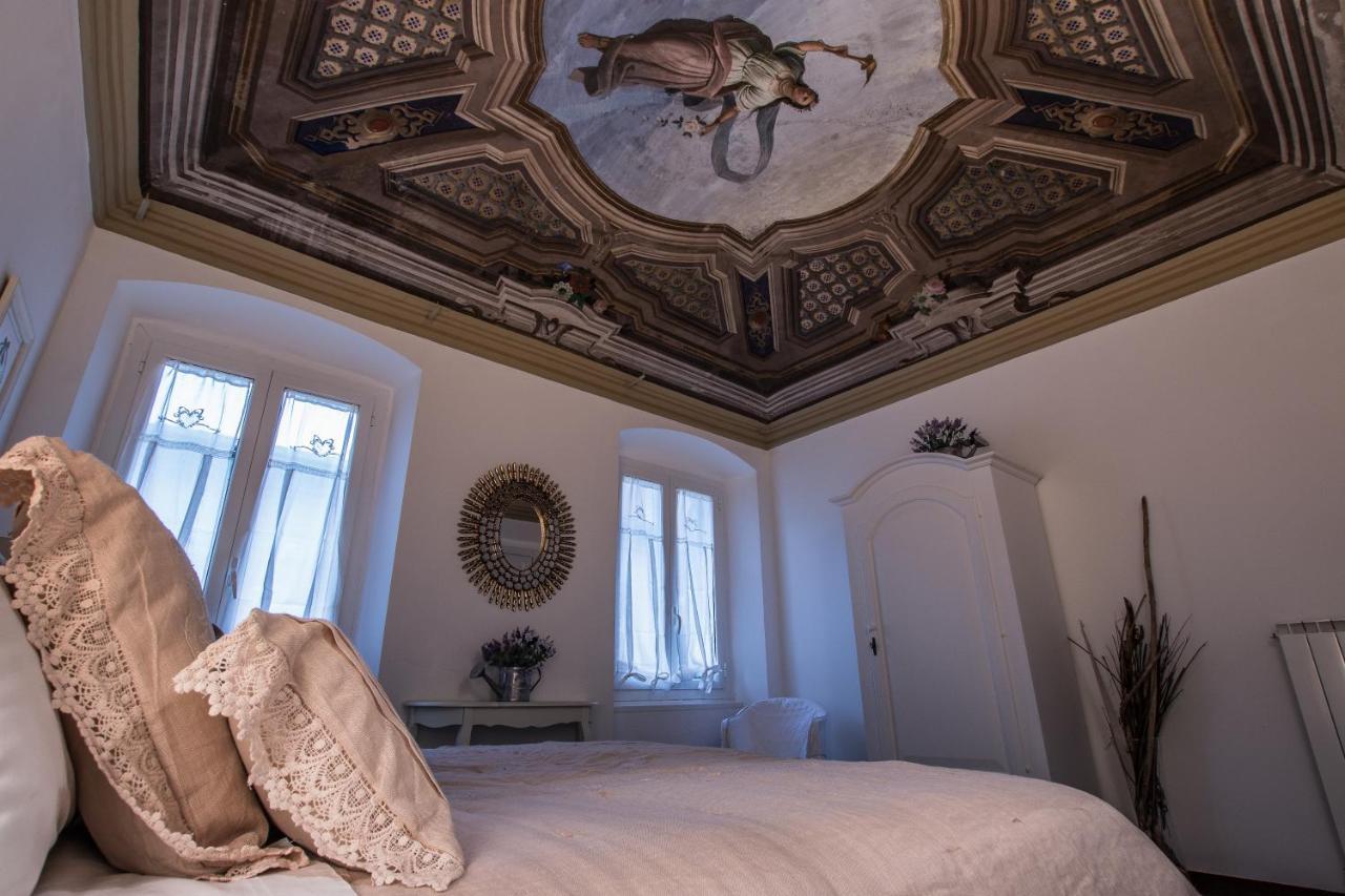 Appartamento Il Sogno Maison De Charme キアーヴァリ エクステリア 写真